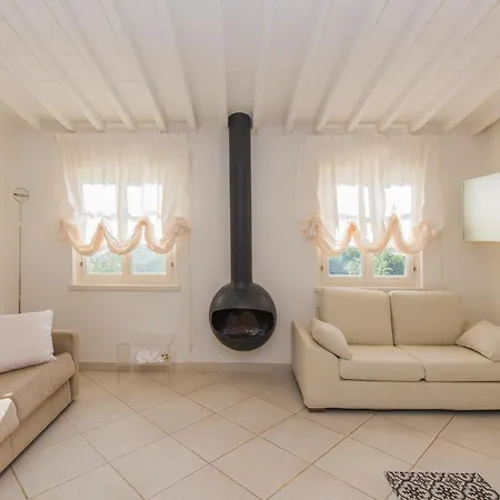 Exclusive Beautiful Pool House Surrounded By Greenery, Modern, Luxury Finishes * Camaiore