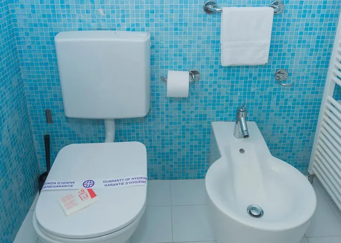 펜션 Exclusive Beautiful Pool House Surrounded By Greenery, Modern, Luxury Finishes *